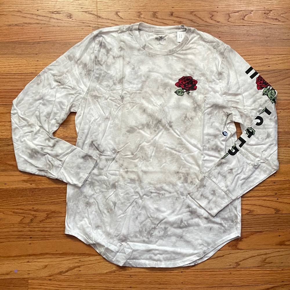 Hollister Tee